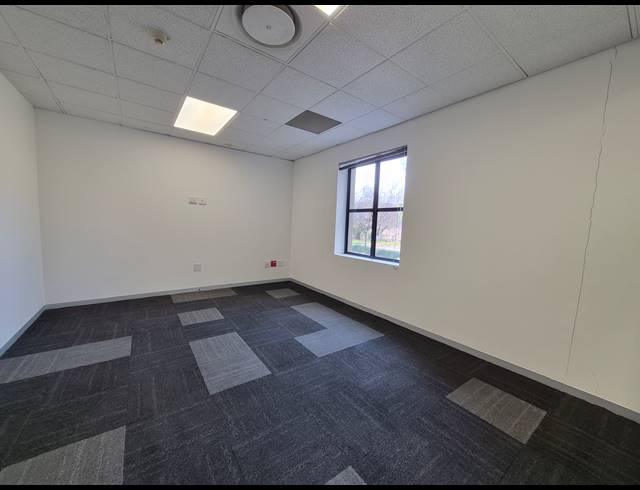 677M² OFFICE TO LET IN SANDTON CENTRAL